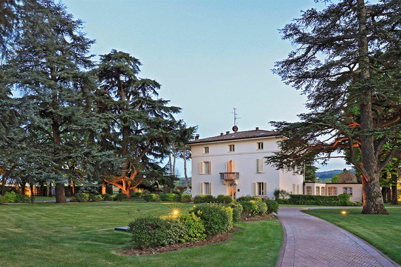 Relais Villa Valfiore San Lazzaro di Savena Bagian luar foto